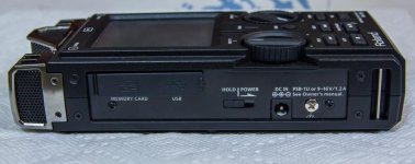 r26 - side.jpg r26 - side.jpg