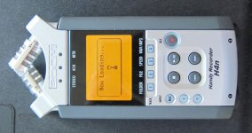 Zoom-H4N-p1.jpg Zoom-H4N-p1.jpg