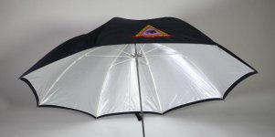 PhotoFlex Umbrella 60inch 4.jpg PhotoFlex Umbrella 60inch 4.jpg