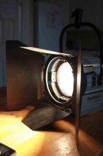 1k light on.jpg 1k light on.jpg