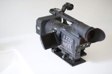 HVX200_3.jpg