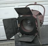 MR412BarnDoors.jpg MR412BarnDoors.jpg