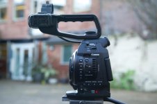 Canon C100 01.jpg Canon C100 01.jpg