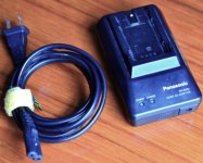 Panasonic DE-852D Battery Charger.jpg Panasonic DE-852D Battery Charger.jpg