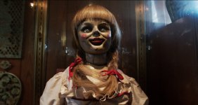 Annabelle_doll_the_conjuring.jpg Annabelle_doll_the_conjuring.jpg