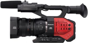 AG-DVX200-2-side.jpg