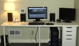 desk.jpg desk.jpg
