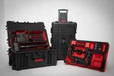 dji-ronin-handheld-3-axis-stabilized-gimbal-[2]-1497-p.jpg