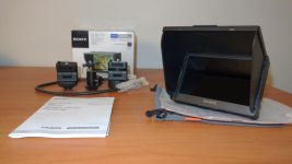 SONY CLM-V55.jpg