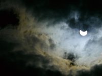 07 solar eclipse 29-4-14 sun in clouds (compressed).jpg 07 solar eclipse 29-4-14 sun in clouds (compressed).jpg