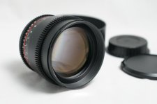 Rokinon 85mm CINE-2.jpg