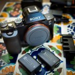 Sony-A7s-with-batteries.jpg Sony-A7s-with-batteries.jpg