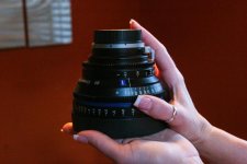 85mm-holding.jpg 85mm-holding.jpg