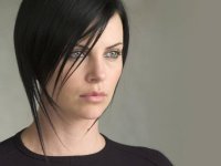 -on-flux-charlize-theron-1693468-1024-768.jpg -on-flux-charlize-theron-1693468-1024-768.jpg
