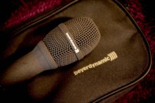 mic_Amp_guitar-5066.jpg mic_Amp_guitar-5066.jpg