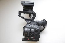 C300-02.jpg