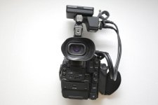 C300-04.jpg