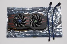AMD Radeon R9 280X_1.jpg