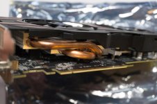 AMD Radeon R9 280X_4.jpg