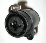 220px-XLR-phone_jack_combo_connector.jpg 220px-XLR-phone_jack_combo_connector.jpg