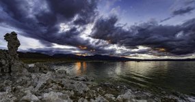 sunset_lake.jpg