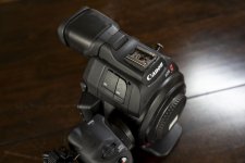 C100 Mark II package_5.jpg