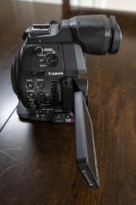 C100 Mark II package_7.jpg