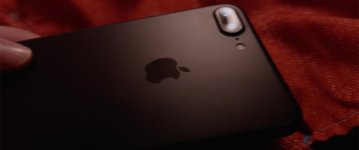 LA7200-iphone7.jpg LA7200-iphone7.jpg