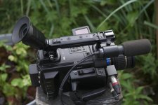 sony02.jpg sony02.jpg